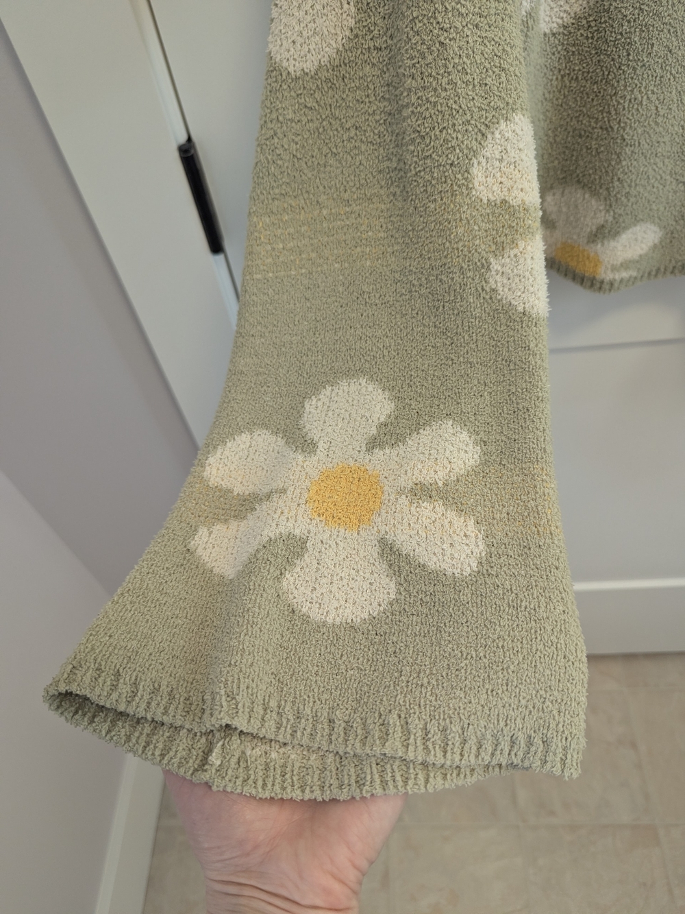Sadie & Sage Daisy Knit Sweater | Cozy Cottagecore Floral Pullover - Picture 6 of 7